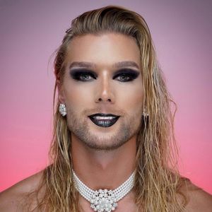 Umstyling: Kim Tränka trägt einen glamourösen Make-up-Look!