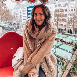 Als Teenie: Influencerin die.kim lebte einst auf der Straße
