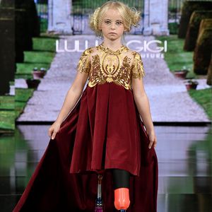 Dieses Mädchen läuft bei New York Fashion Week – ohne Beine!