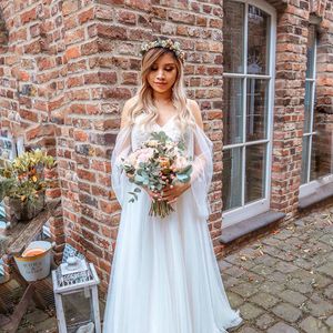 Web-Star Kisu plant nach der Schwangerschaft dritte Hochzeit