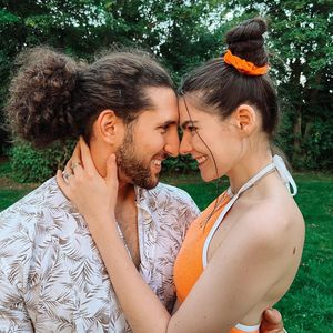 Klaudia Giez und Adriano feiern ihren ersten Jahrestag!