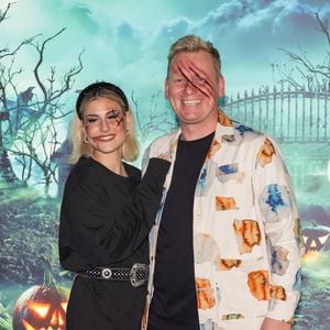 Am Ende: Knossi und Lia wagen sich in "härtestes Horrorhaus"