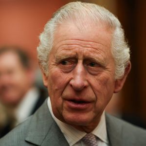 König Charles III. besorgt: Doku wird Monarchie schaden!