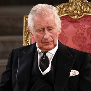Durch diese Worte wusste König Charles, die Queen ist tot