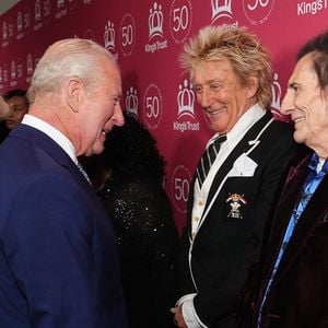 Rod Stewart beschimpft Donald Trump als "kleinen Drecksack"