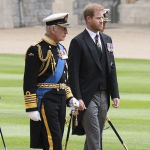 Bereut Prinz Harry sein Verhalten gegenüber König Charles?
