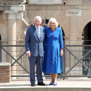 König Charles und Königin Camilla besuchen das Kolosseum