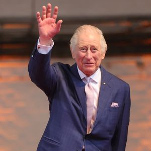 90.900 Euro Gehalt: König Charles sucht neuen Privatsekretär