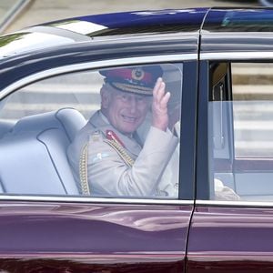 Royale Privilegien: König Charles kann ohne Papiere reisen