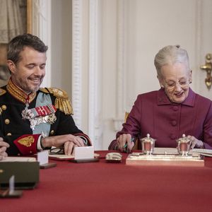 König Frederik gibt Gesundheitsupdate zu Königin Margrethe