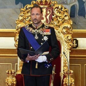 König Haakon kann seine Mutter Sonja um Rat fragen