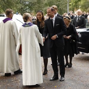 Norwegische Royals treffen für König Haralds Abschied ein