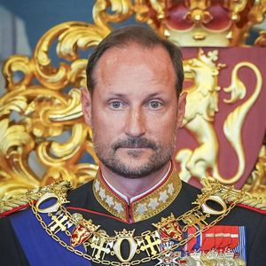 Riesiger Andrang bei der Vereidigung von König Haakon VIII.
