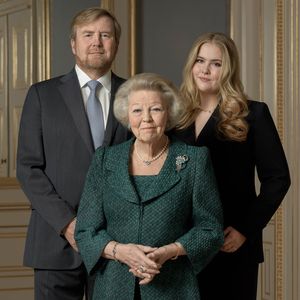 85. Geburtstag: Prinzessin Beatrix posiert mit ihrer Familie