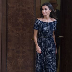 Was für ein Schnapper: Königin Letizia trägt 16-Euro-Kleid