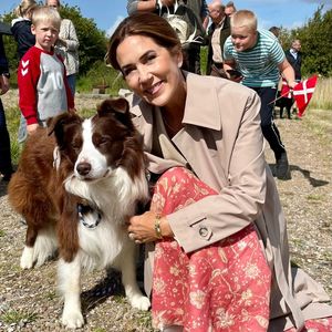 Königin Mary teilt niedliches Foto von ihren beiden Hunden