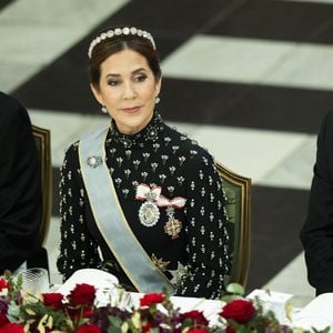 Königin Mary von Dänemark bezaubert mit Tiara und Abendkleid
