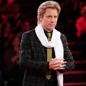 Zu fies? Oli Pocher disst "5 gegen Jauch"-Gast wegen Frisur!