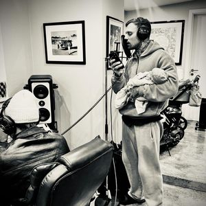 Foto mit Baby auf dem Arm: Kontra K ist erneut Papa geworden