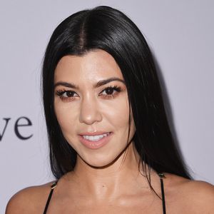 Nach Schwanger-News: Ist das ein Baby-Bäuchlein, Kourtney?