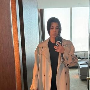 Nach Geburt: Das sind Kourtney Kardashians Lieblingsoutfits!