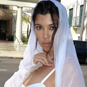 Kourtney Kardashian kontert sympathisch gegen Jennifer