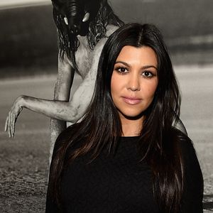 Yummie? Kourtney Kardashian isst Plazenta-Pillen