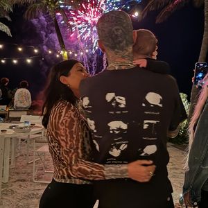 Mit Baby Rocky: So feierte Kourtney Kardashian Geburtstag