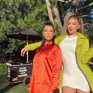 Zu fies? Kourtney Kardashian postet Schiel-Foto von Kylie