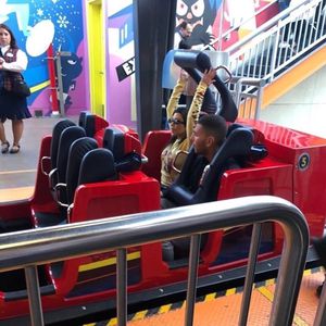 Kourtney Kardashian und Ex Younes im Disneyland erwischt!