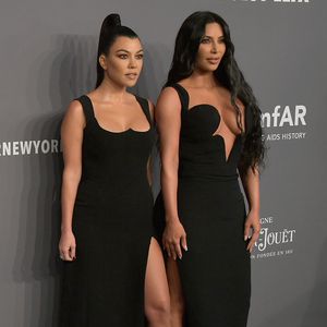 Während Kanye-Scheidung: Kourtney Kardashian steht Kim bei!