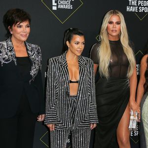 Würden die Kardashians ohne Beauty-OPs etwa so aussehen?