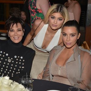 Kim Kardashian feiert ausgelassen mit Mama Kris und Kylie!