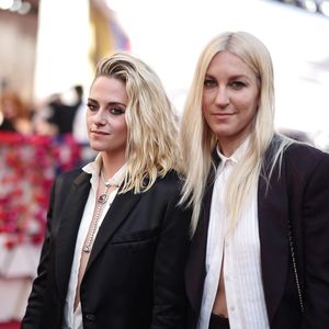 Typveränderung: Kristen Stewart setzt wieder auf Platinblond