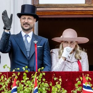 Düstere Nachrichten: Kronprinz Haakons Sorgen um Mette-Marit