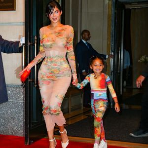 Kylie Jenner und Stormi im süßen Mama-Tochter-Partnerlook!