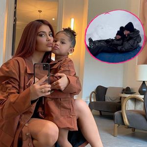 Süßes Duo: Kylie Jenner tobt mit Tochter Stormi im Schnee