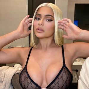 Mal wieder verändert: Kylie Jenner erstrahlt jetzt in Blond