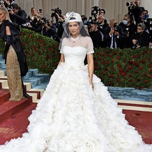 Met-Gala-Auftritt: Hochzeitsvorfreude bei Kylie Jenner?
