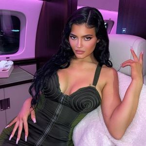 Deshalb ließ sich Kylie Jenner ihre Lippen aufspritzen!