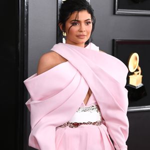 Mit Schwindel im Krankenhaus: So geht es Kylie Jenner jetzt!