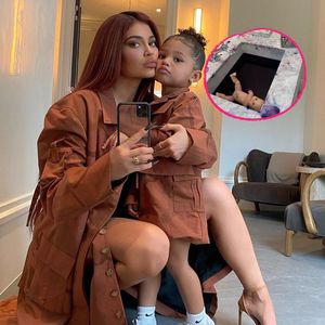 Kreativ? Stormi hat Mama Kylie Jenners Badezimmer verwüstet!