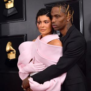 Vor Geburt ihres Babys: So verliebt sind Kylie und Travis