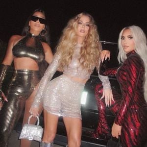 Khloé Kardashian stellt klar: Sie ist immer noch Single!