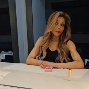 Nur Brokkoli? La Toya Jackson macht eine besondere Diät