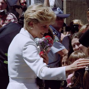 Für Netflix-Hit "The Crown": SIE wird die Diana-Darstellerin