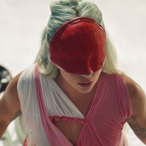 Neues Musikvideo zeigt: So persönlich ist Lady Gagas "911"!
