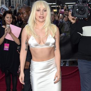 Weihnachts-Wuff: Lady GaGa verkleidet ihre Vierbeiner