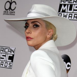 "Ich bin nicht frei!": Lady Gaga & die Schatten ihres Ruhms