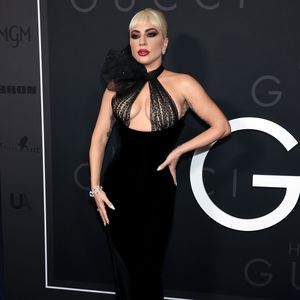 Offenes Dekolleté: Lady Gaga bei "House of Gucci"-Premiere